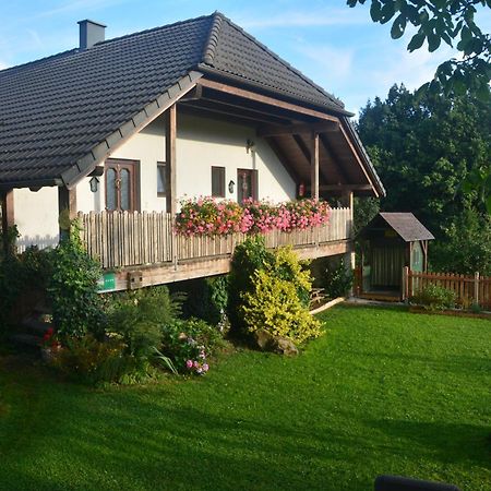 Bio-Bauernhof Haunschmid Villa Ardagger Markt Exterior foto